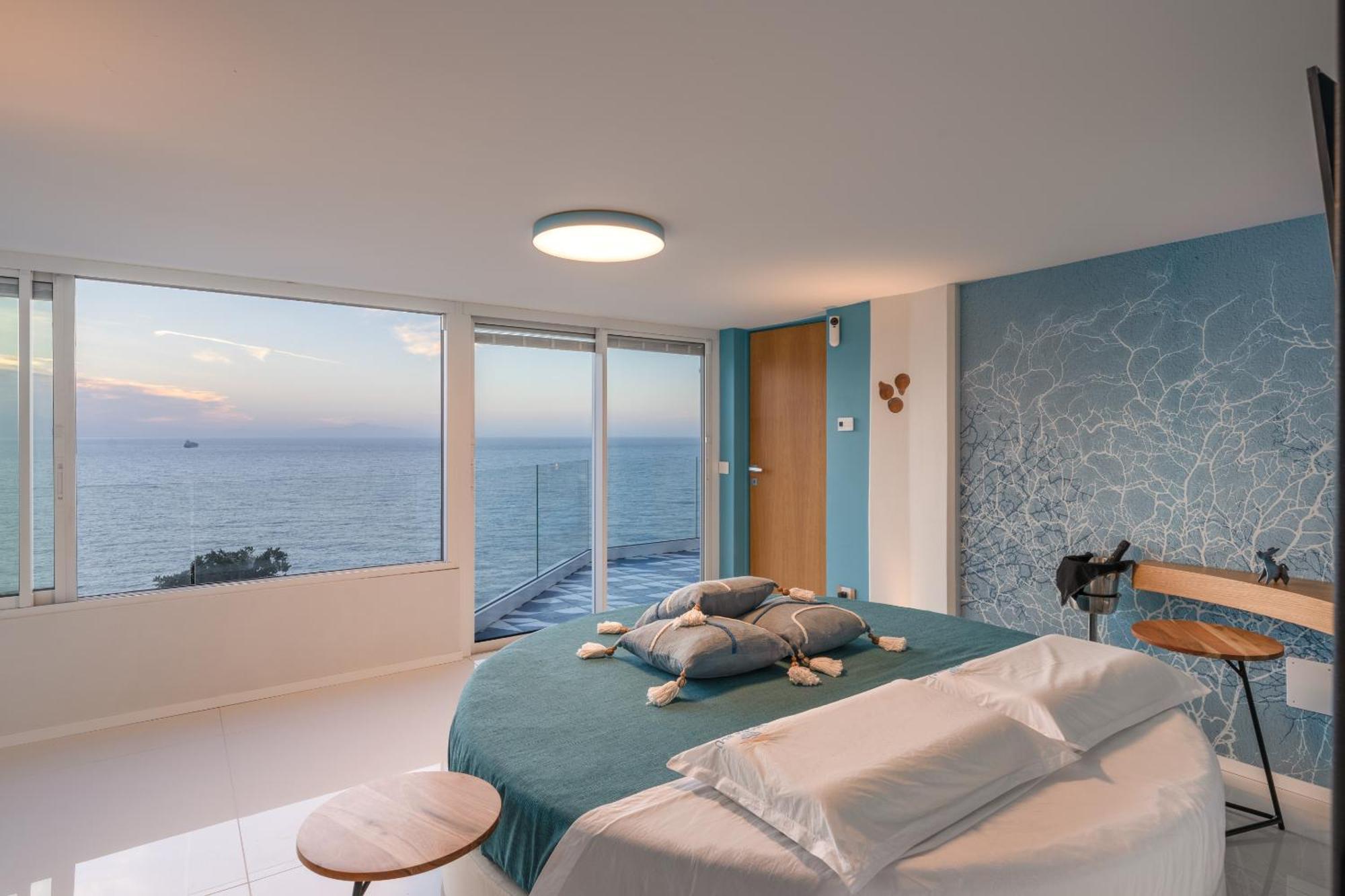 Laguna Blu - Resort Villa Overlooking The Sea On The Amalfi Coast Vietri Exterior foto
